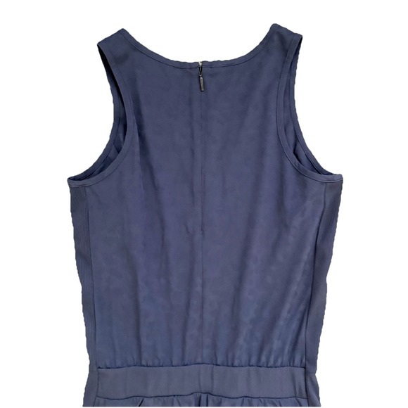 Athleta Brooklyn Jumpsuit Womens 2 Tall Blue Textured Animal Print Athleisure - Picture 6 of 10